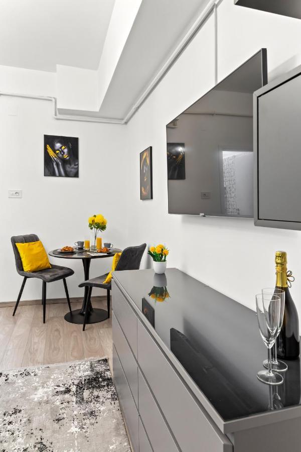 Brand New Studio - Old Town Bükreş Dış mekan fotoğraf